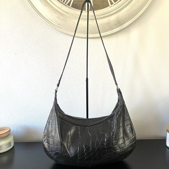 Vintage CELINE Embossed Leather Shoulder Bag Black - Picture 5 of 15